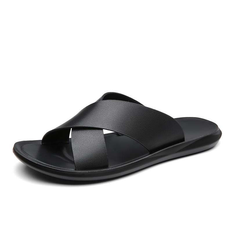 Fashion New Outdoor Summer Men's Slippers Walking Sandals Leisure Men Leather Slides All-match Travel Half Drag Non-Slip Male Flip-flops