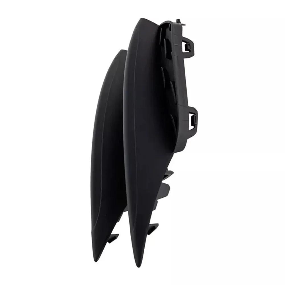 Replacement Front Right Bumper Trim Colour: Black Bumper Trim Anti-Corrosion Feature Easy Installation Practical Design