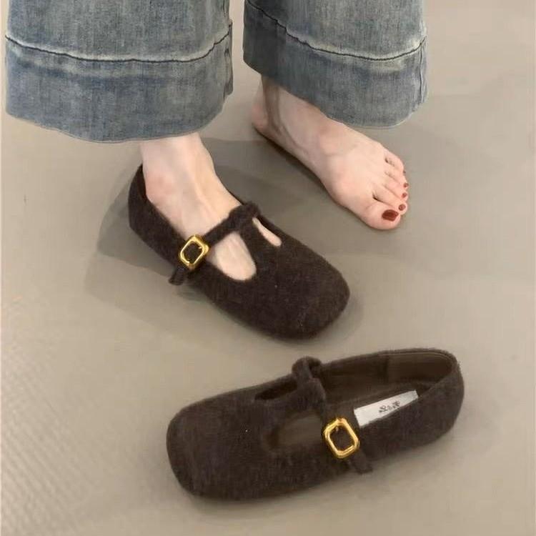 Retro Mary Jane Shoes Women's 2025 Autumn New French Temperament Elegant Woolen Square Head Shallow Mouth Soft Sole Evening Shoes