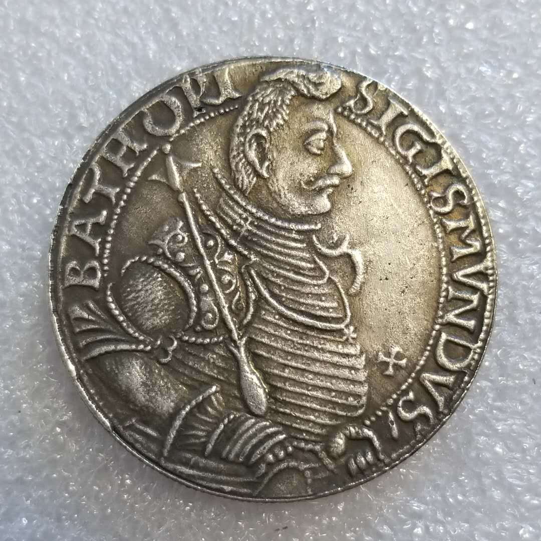 

Новые европейские памятные монеты 1593 года as the picture