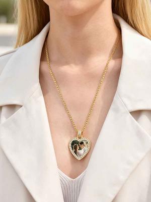 Colgante Medallón Corazón de Circonita Incrustada Brillante Collar con Foto Personalizada Joyería Personalizada Regalo para Amante Amigo Familia