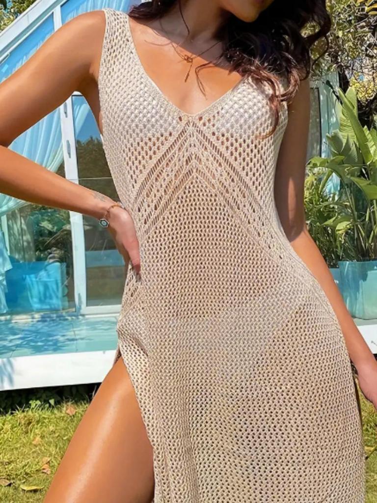 Vestido de praia com decote em V, sem mangas, cor sólida e vazado - Coleção primavera/verão