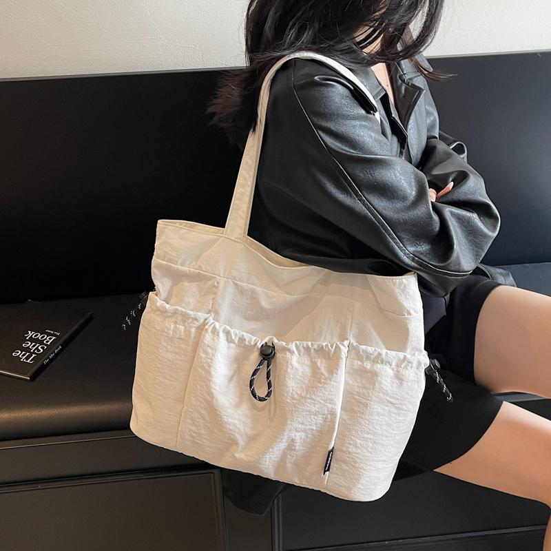Commuting Large Capacity Nylon Bag Women's Multi-Pocket Shoulder Tote Bag Student Class Bag