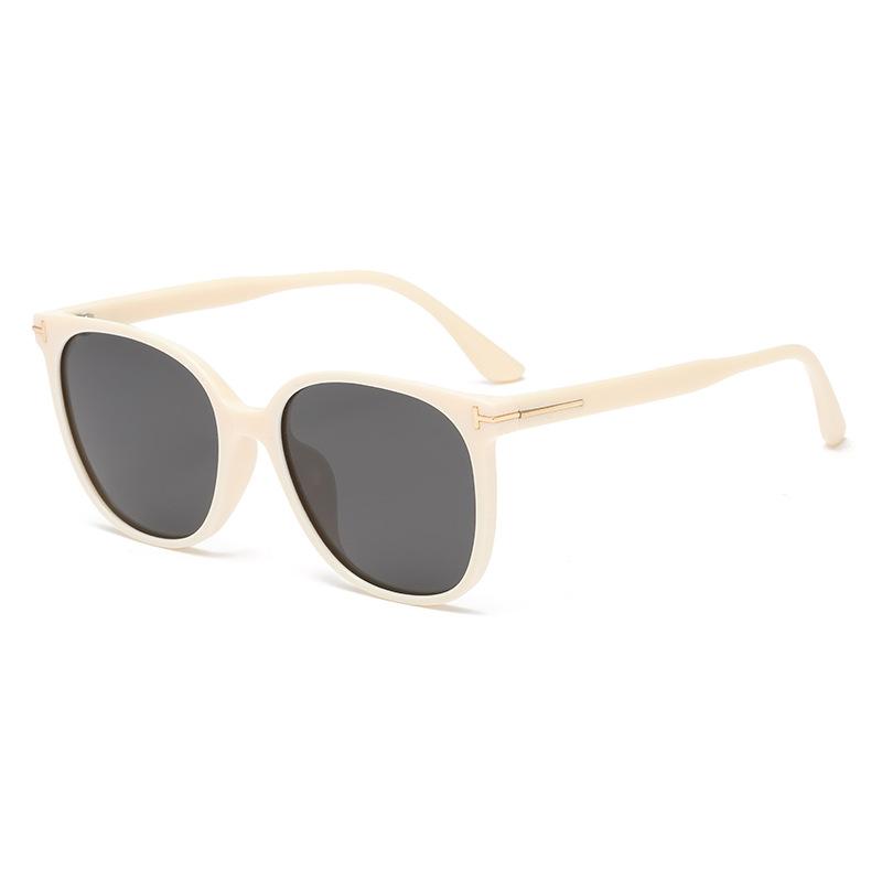 Ultra-light Polarized Sunglasses with White Frames for Women, High-end Trendy, Slimming for Large Faces, Summer Sun Glasses with UV Protection