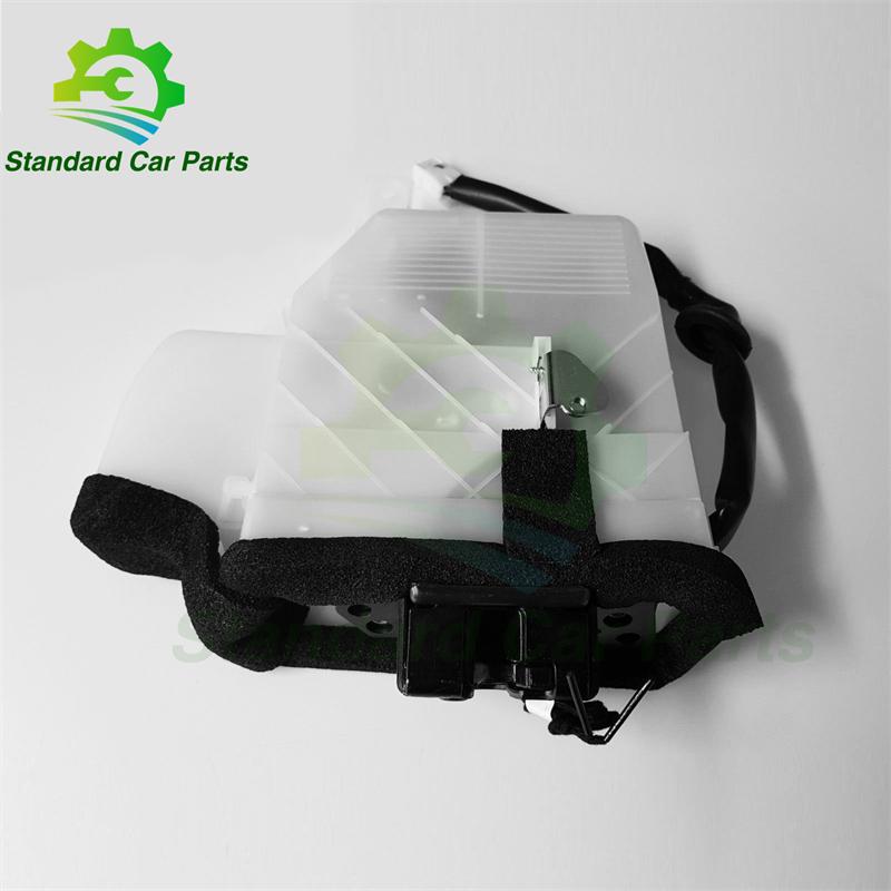 69110-35090 Rear Tailgate Trunk Lock  Lid Latch Actuator For Toyota 4Runner 4.0L 4.7L 2003 -2009  6911035090