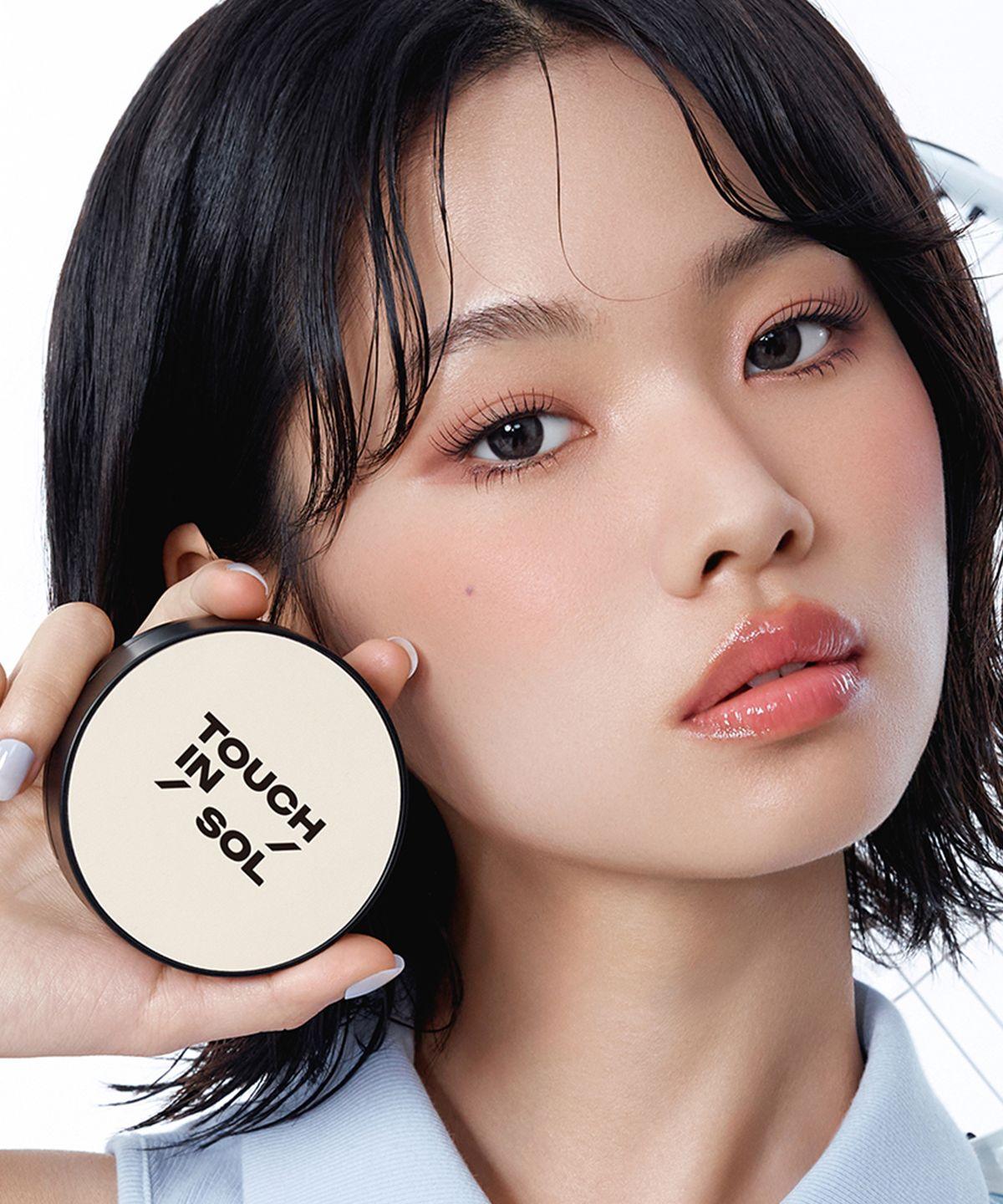 Cool Wear Matte Cushion 20g (Main Product) 17C Pure Bright