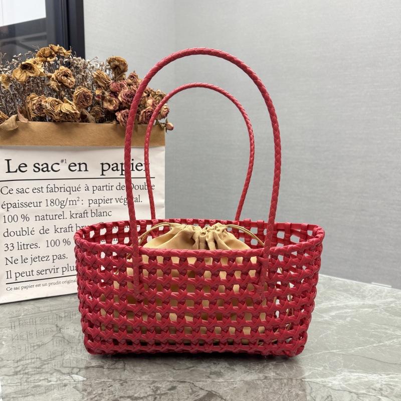 

Korean Style Ins Hollow Out Woven Basket Bag Candy Color Beach Bag Handmade Straw Rattan Shoulder Handbag for Women Travel