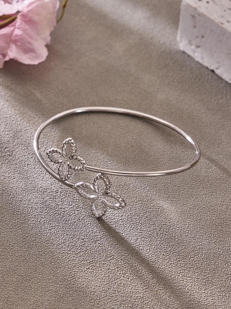 Elegant Double Flower Open Bracelet, 18k Gold-Plated Stainless Steel