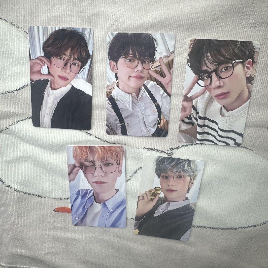 

[USED] TXT New Membership FC Benefits Friend Referral Fan Club 5 Trading Cards