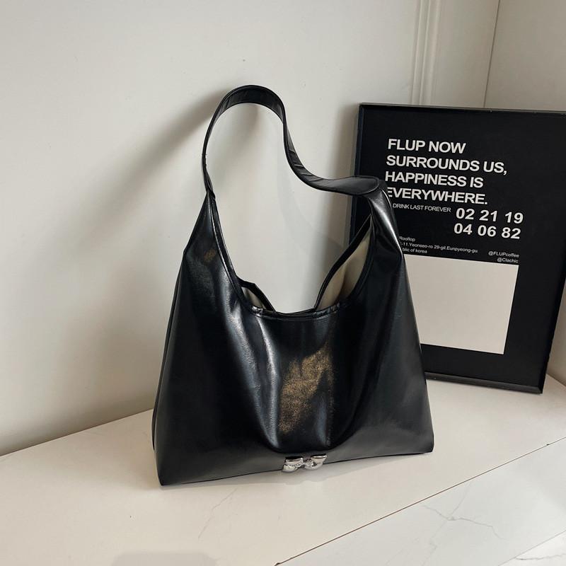 Vintage Large Capacity Chic Ins Korean Style Commuter Tote Bag For Women In Autumn Winter