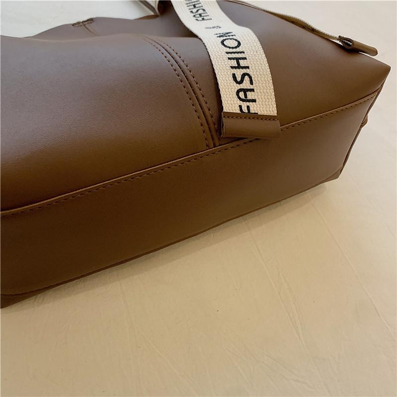 Street Fashi Women's Bag Versatile PU Leather Shoulder Bag with Scarf Stylish Tote Bag Large Capacity Handbag Women Daily Use