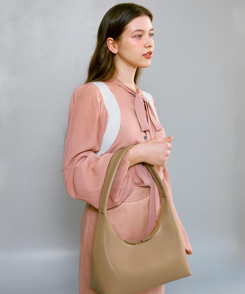 Clave Jamie Beige Shoulder Bag