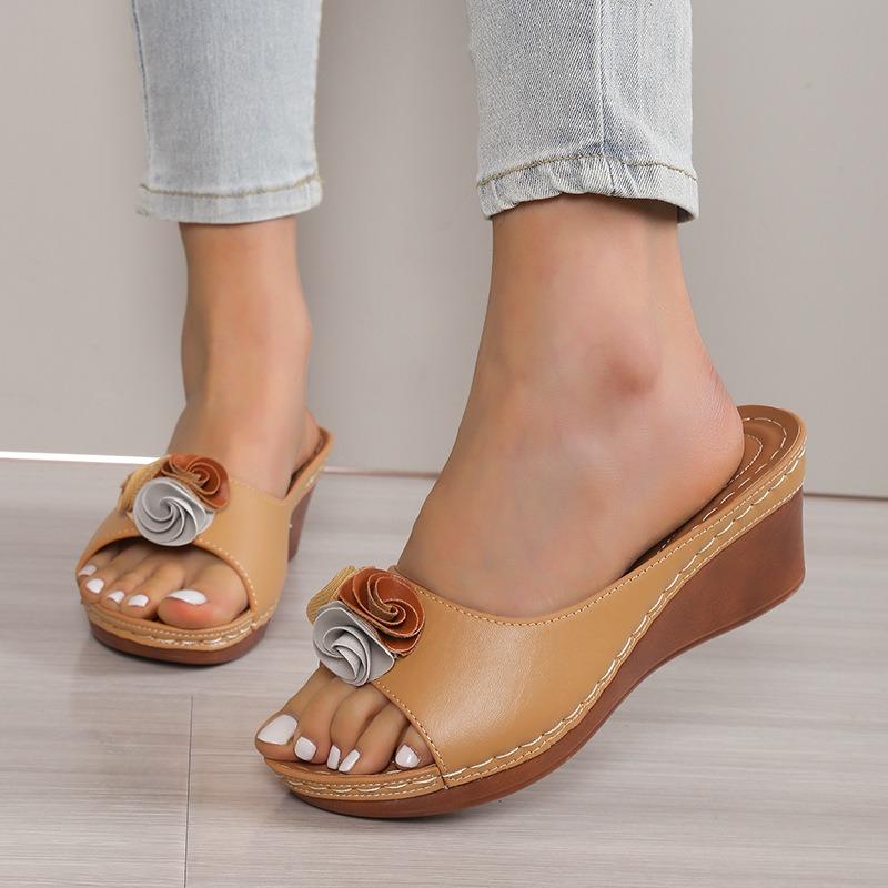Flower color matching thick-soled one-word slippers women's outer wear wedge heel light solid color cool slippers
