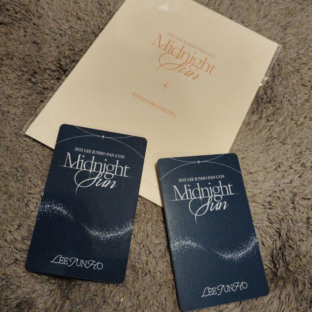 [USED] 2025 LEE JINHO FAN CON Midnight Sun Card