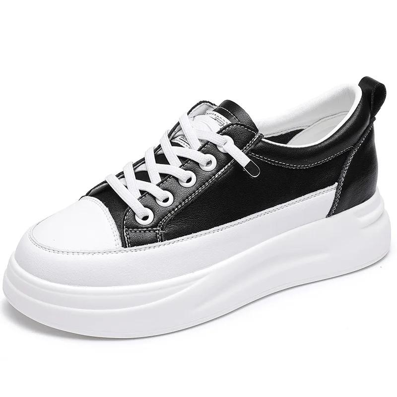 Trendy Korean Style Women's Casual Sporty Shoes Spring Autumn 2025 Fashionable Student Sneakers Breathable Sponge Cake Shoes