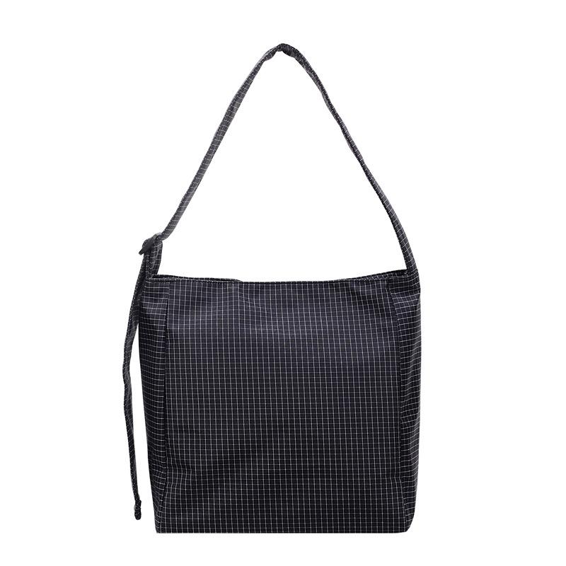 

Новая повседневная универсальная маленькая свежая полосатая парусиновая сумка большой вместимости на плечо женская сумка для поездок на работу сумка-мессенджер чёрный