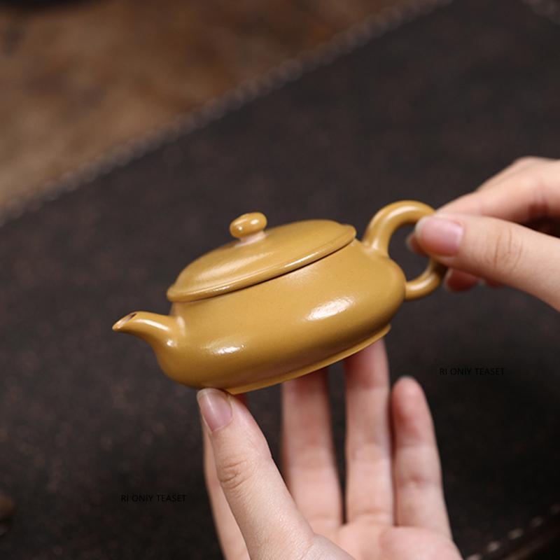 

80ml Yixing Purple Clay Teapots Handmade Small Capacity Chinese Zisha Tea Pot Beauty Tea Infuser Kettle Household Tea Set