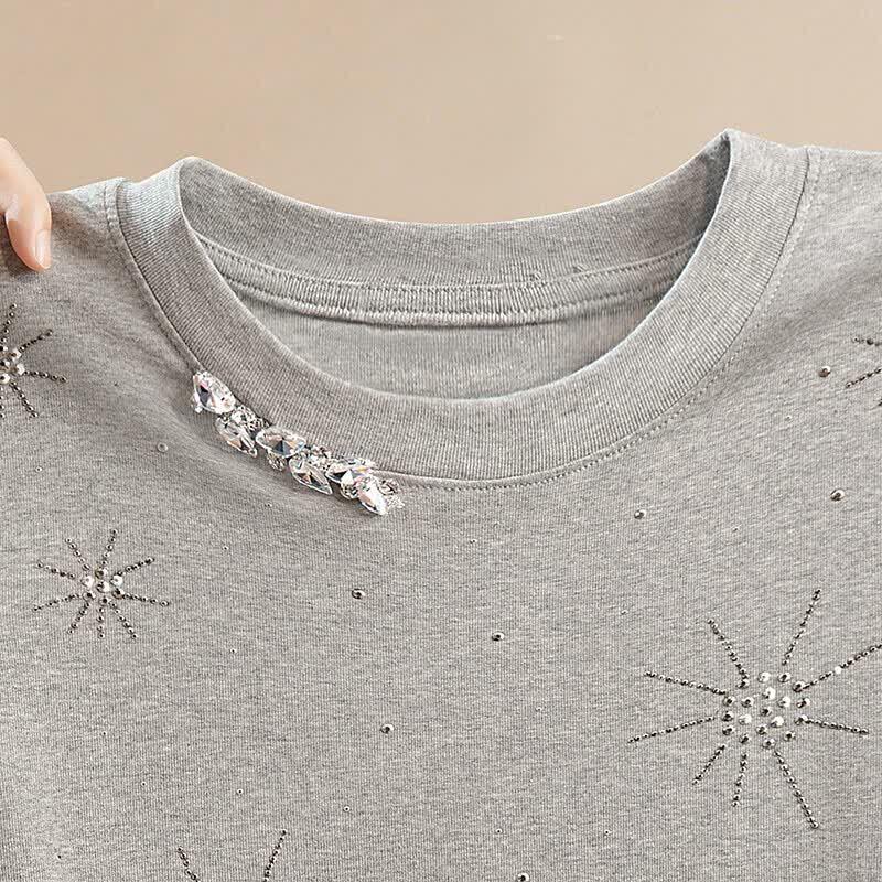 Damen T-Shirt mit Rundhalsausschnitt und Strasssteinen