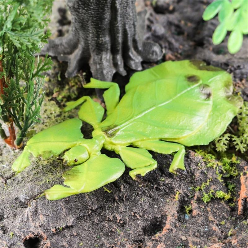 Simulation Insect Small Animal Toy Mosquitoes OrchidsMantis SpadeBeetle Simulation Animal Model Home Garden Ornaments
