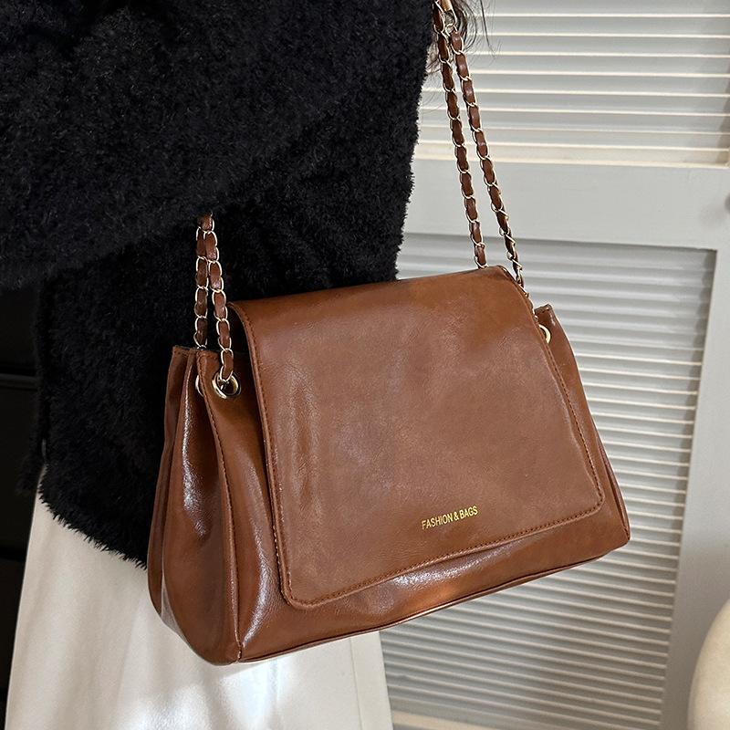 Niche Bag Women'S Fashion Chain Bag High-End Sense Versatile Retro Commuter Shoulder Messenger Bag
