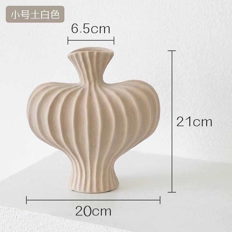 

Creative Ceramic Vase Living Room Desktop Ornament Sculpture Model Flower Arrangement Dried Flower Retro Decor Vase Home Decor