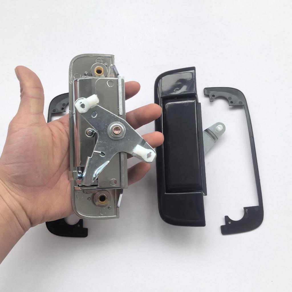 Toyota Hilux RP85 Car & Tailgate Door Handle (69090-89102/69090-89101)