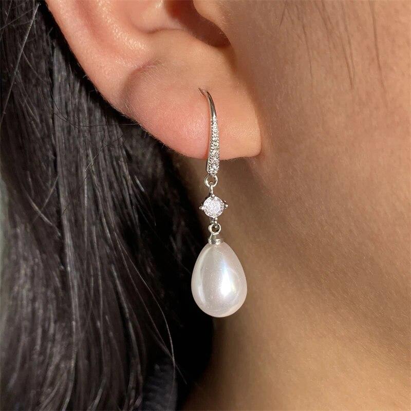 Fashion Water Drop Zircon Zircon Dangle Earrings for Women Bridesmaid Wedding Zircon