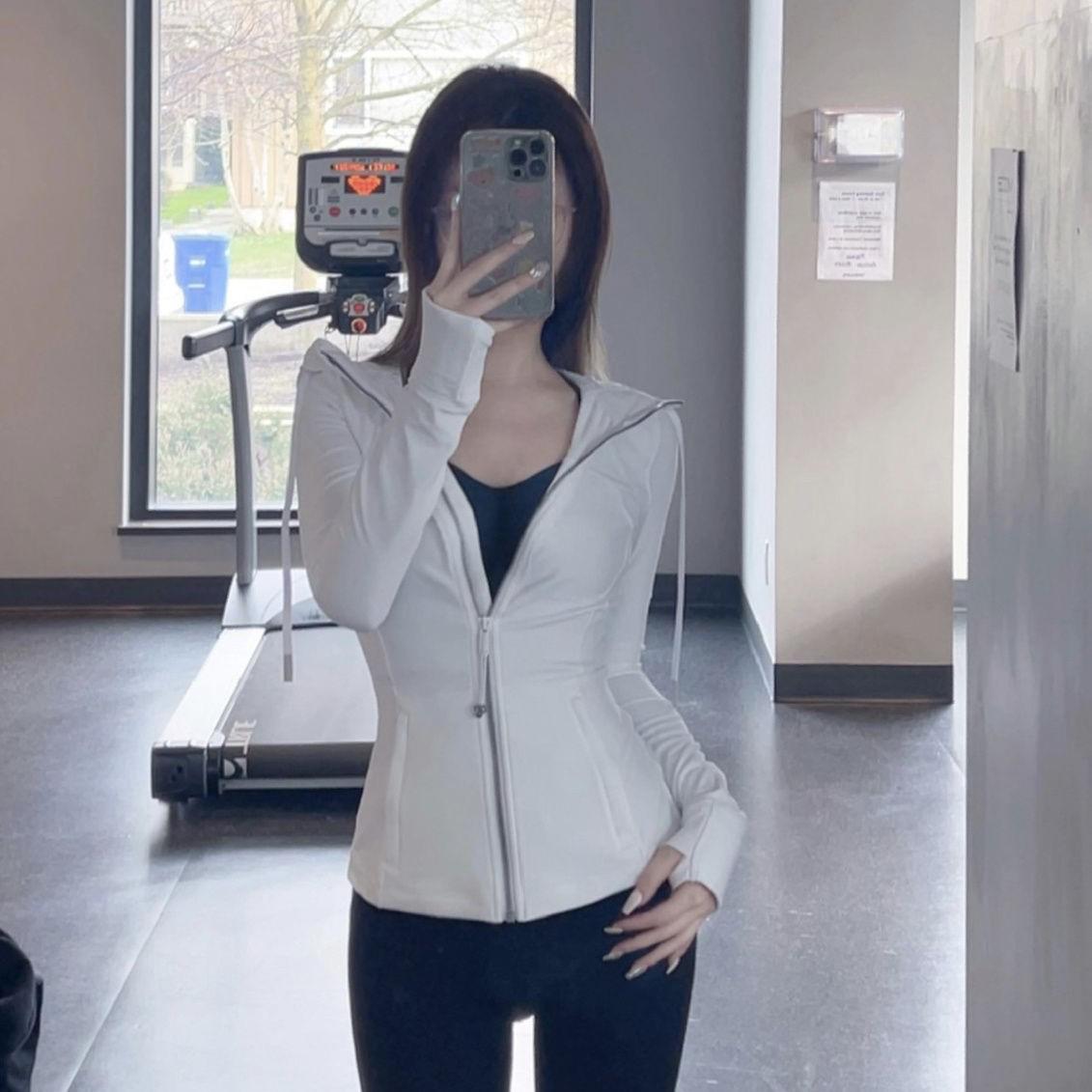 

Yidi Women s Zip-Up Hooded Yoga Jacket XXL (125-140 jin) чорний