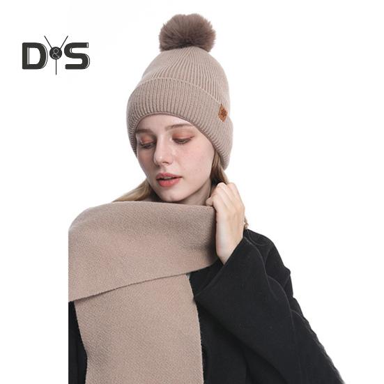 3 Pcs/Set Women Winter Hat Scarf Gloves Set Thick Knitted Ear Protection Cap Gloves Elastic Windproof Winter Outdoor Cycling Dome Beanie Neck Wrap