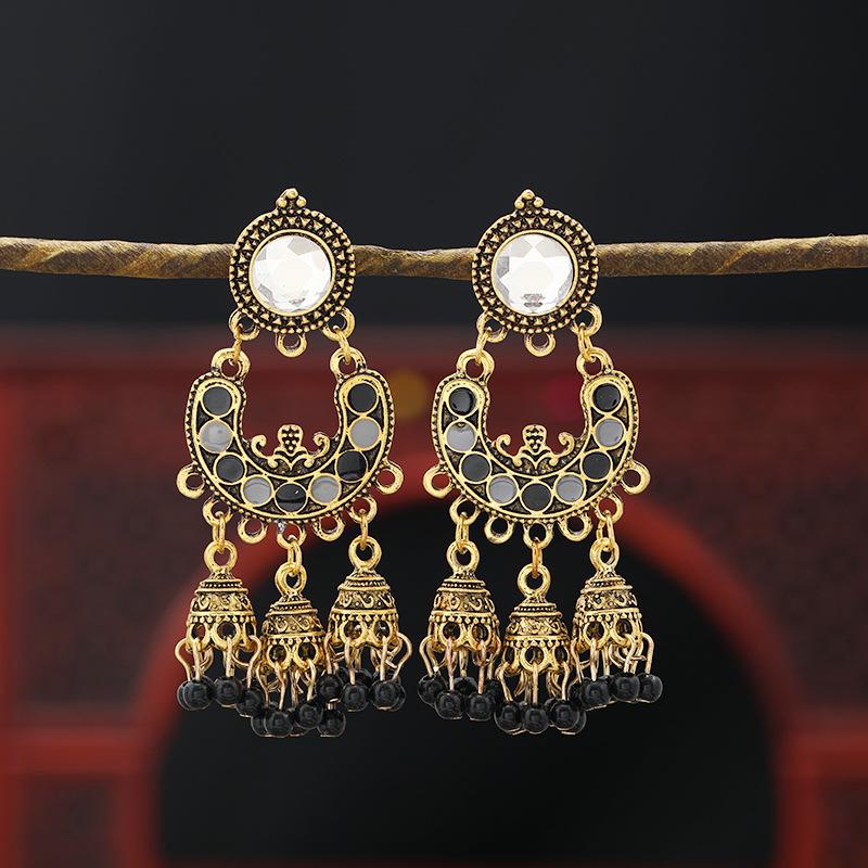 

Vintage Indian bird lantern lantern fringed stud earrings women s exaggerated personality temperament earrings Tibetan earrings чорний