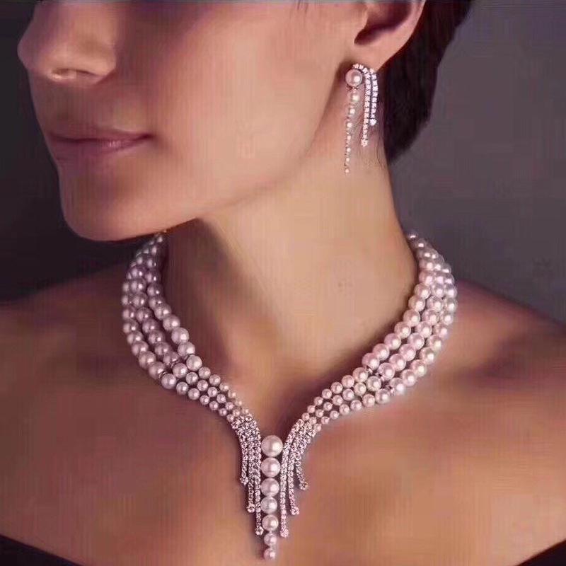 044 French Natural Freshwater Pearl Necklace - Elegant & Versatile for Women
