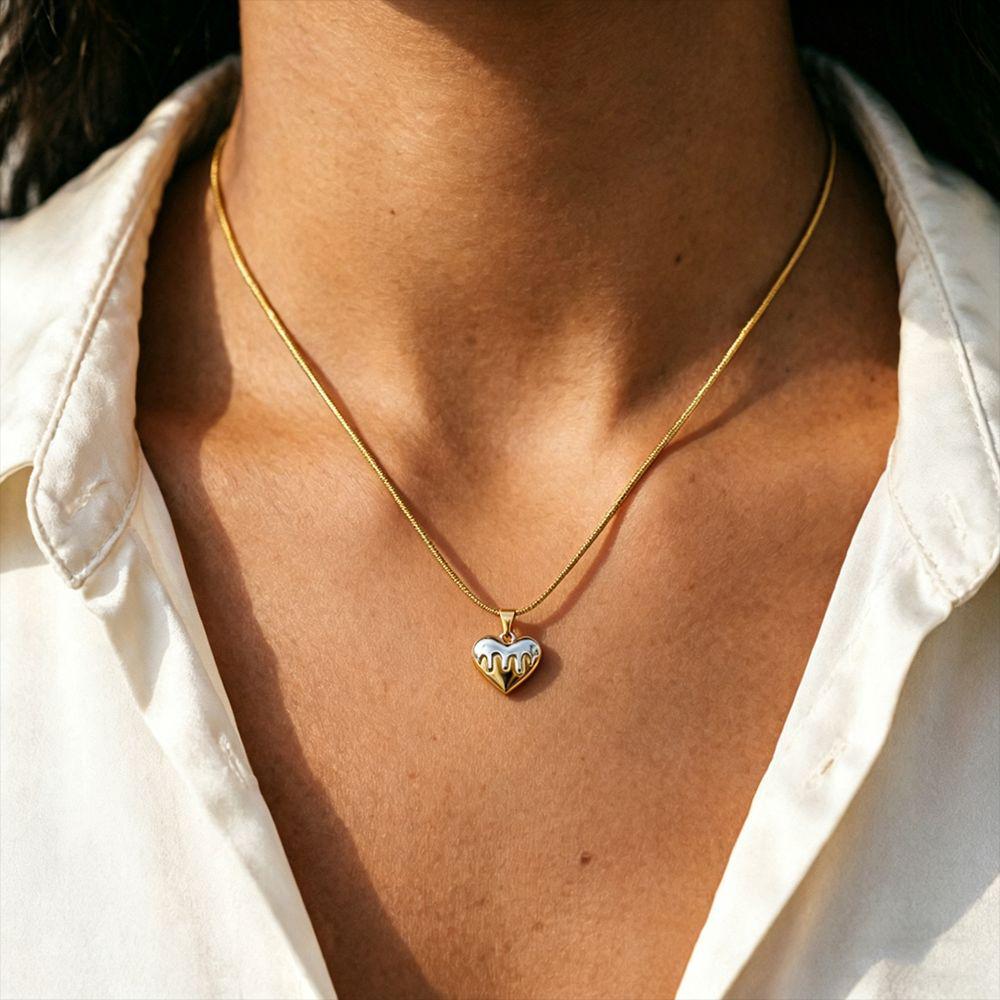 Luxury Heart Flower Stainless Steel Clavicle Necklace