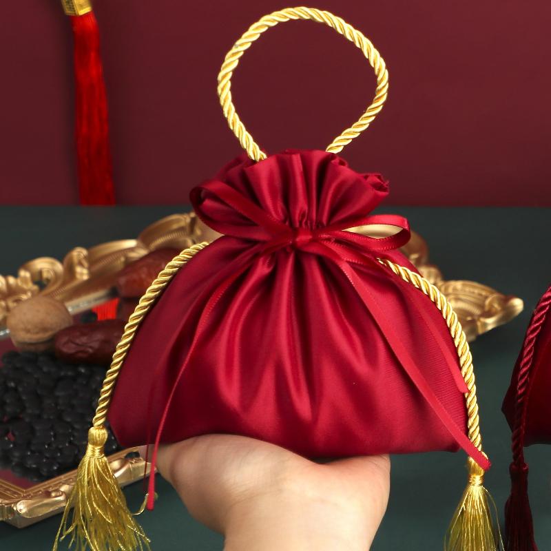 

Рождественские подарочные пакеты с кисточкой и кулиской. Сумки-тоут для праздничных украшений, сувениров для вечеринок, упаковки конфет, рождественских украшений 14X15cm