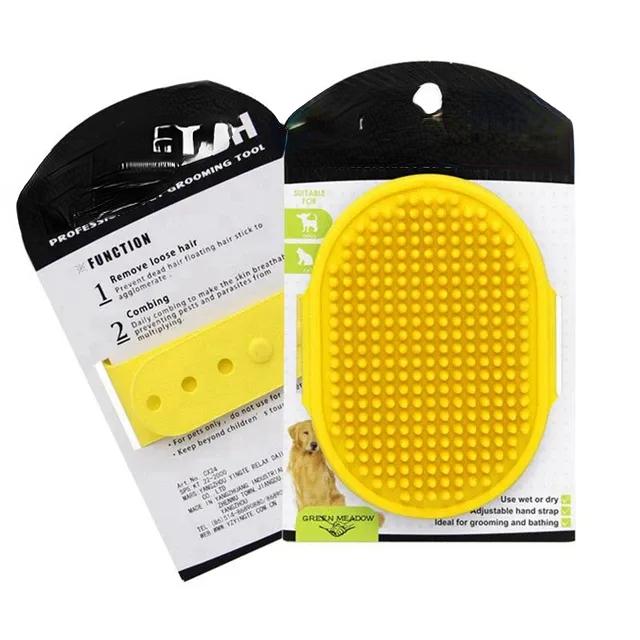 

Новая щетка для груминга, обеспечивающая максимальный комфорт и расслабление — мягкая и нежная для кошек, а также собак мелких и средних пород — сделает купание питомца еще более приятным жёлтый