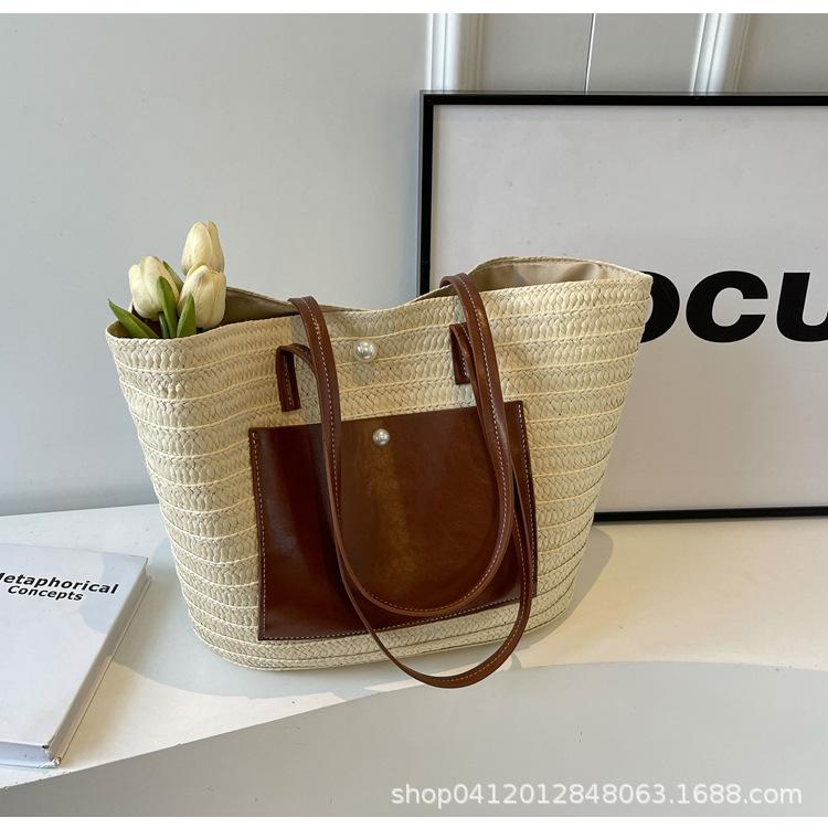 

Large capacity woven tote bag women s 2025 new fashion commuter shoulder bag seaside vacation style straw woven big bag