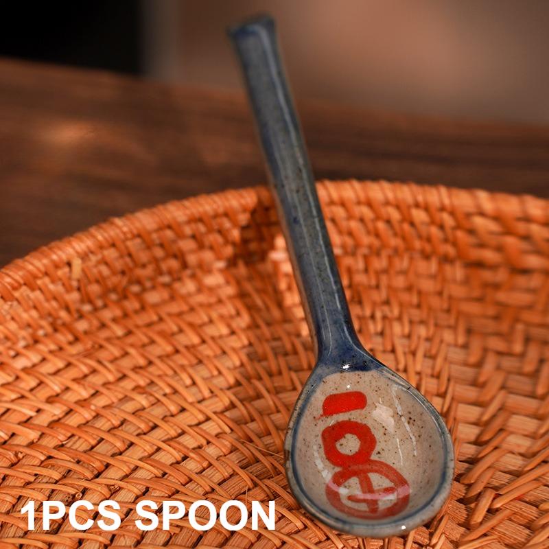 

Japan Handmade Clay Small Spoon Ceramics Tableware Blue and White Porcelain Coffee Dessert Soup Rice Spoon Kitchen Supplies
