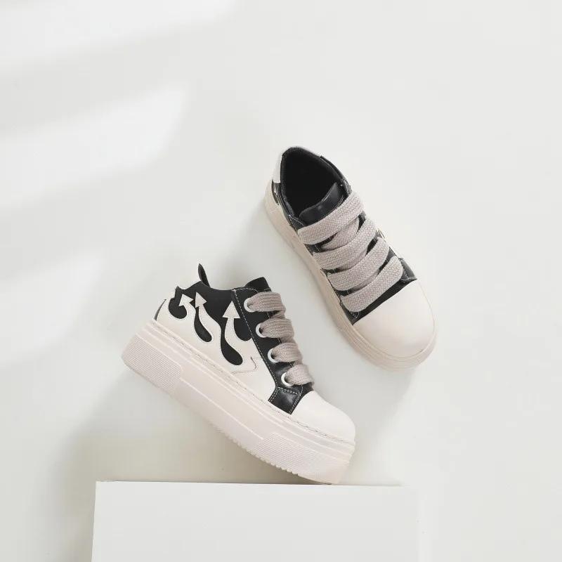 

Мода 2024 Новые женские кроссовки Обувь Толстая подошва Увеличивающие платформы Обувь Женская мода Пламя Обувь для девочек Весна Осень 44 чёрный