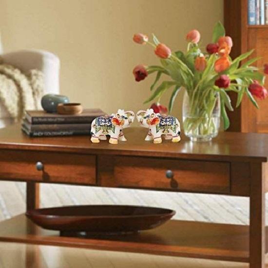 

Пара мраморных слонов с тиснением, картина Hpmr