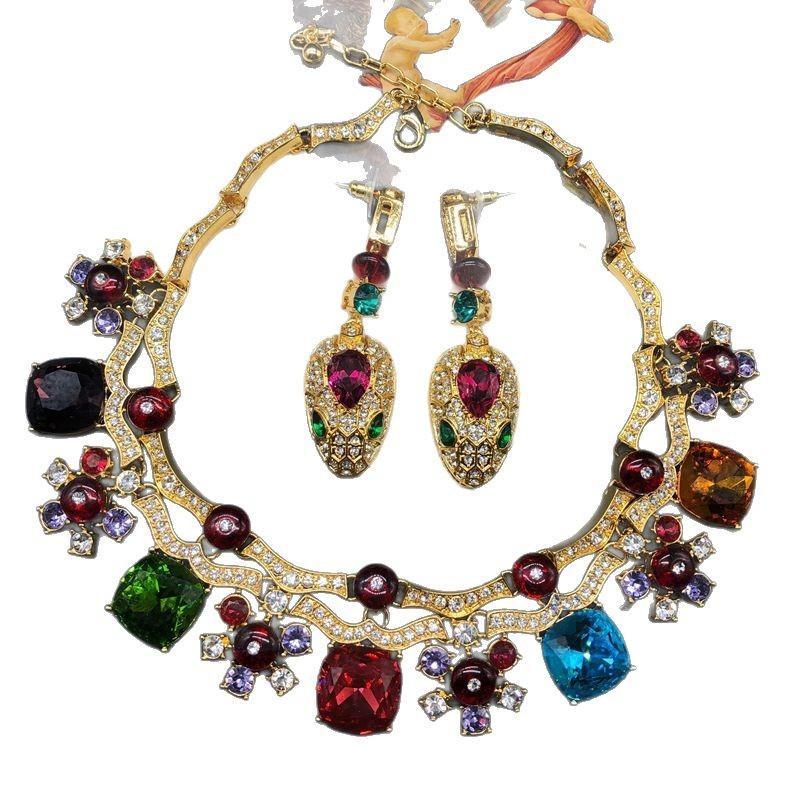 Heavy Industry Vintage Medieval Jewelry Color Cut Gemstone Short Necklace Earrings Light Luxury Elegant Versatile Set