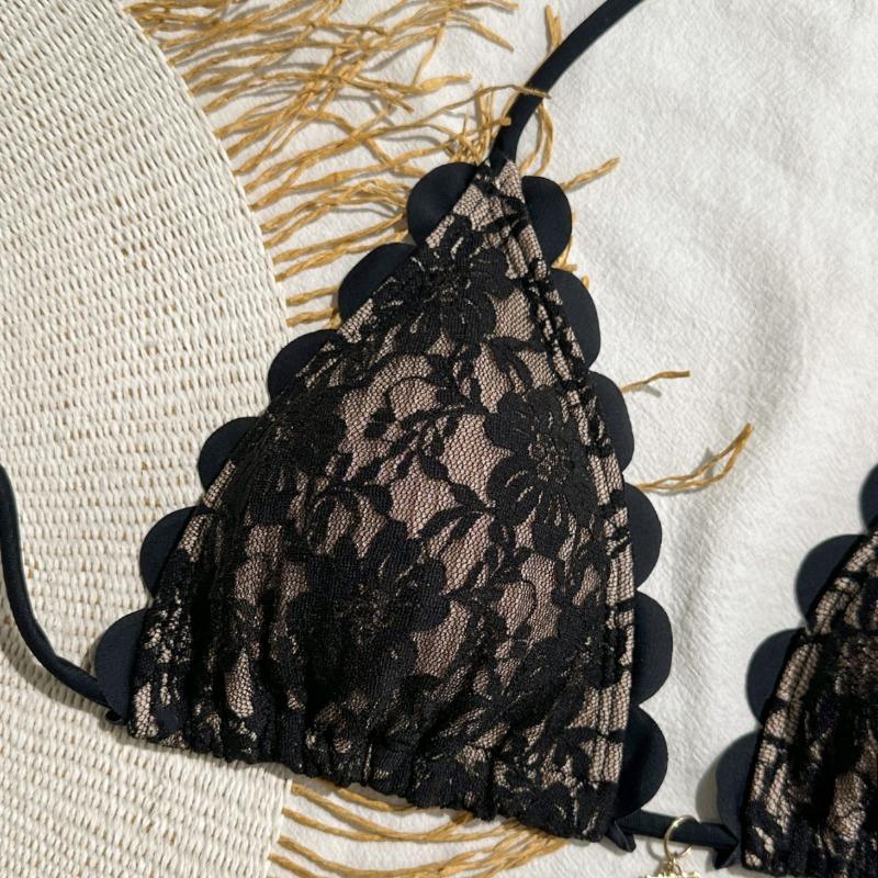 Set Bikini a Triangolo in Pizzo Floreale Nero con Bordi a Festone Costume da Bagno Due Pezzi con Ciondolo