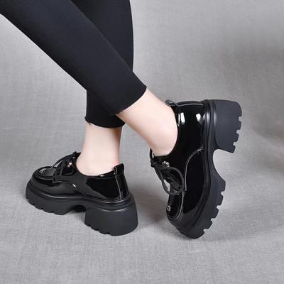 Platform Shoes Women's Autumn and Winter Round Head Lace-up Letter Decorative Cow Patent Leather Single Shoes Women's Muffin