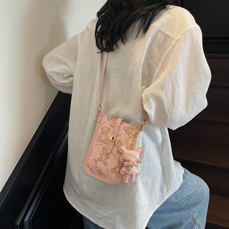 Stylish and Simple Contrasting Color Bag Women's 2025 Summer New Casual Niche Shoulder Messenger Bag Trendy Mobile Phone Bag