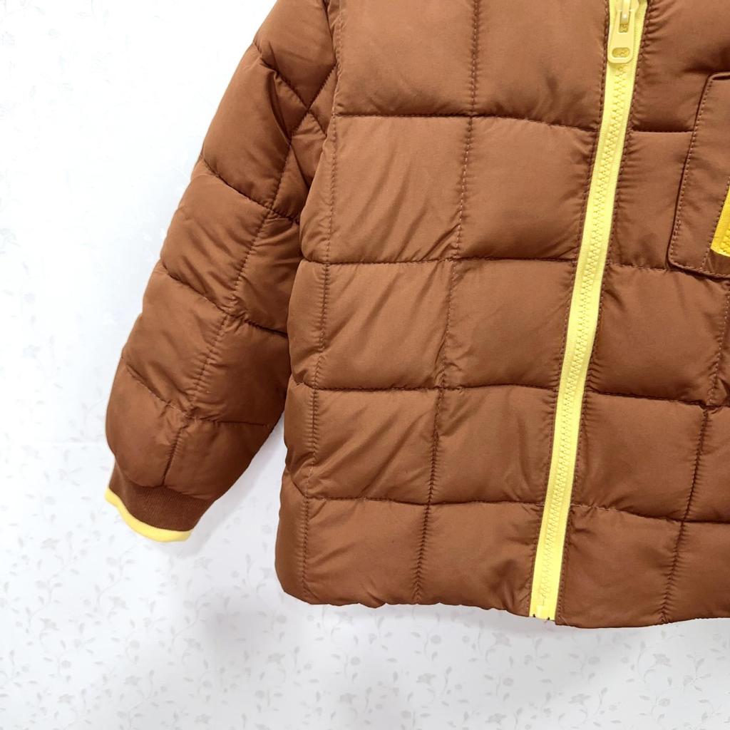 Kids' Winter Cotton Baseball Jacket with Bear Embroidery - Unisex, Zippered, Lightweight Korean Style.