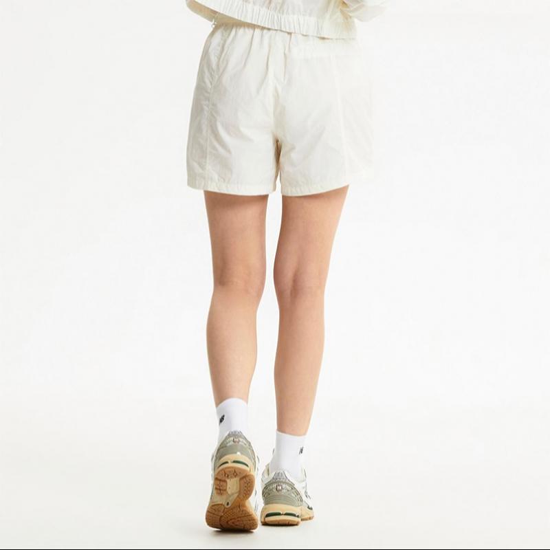 New Balance Half Club Shorts Lightweight 4th Woven G9  Nbnve2w422