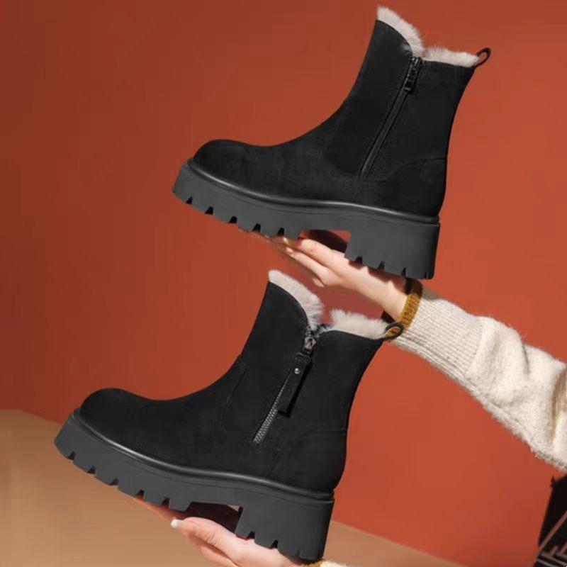 New Versatile Short Boot with Anti-slip and Padded Lining, Warm Cotton Shoes for Snowy Weather, Women's Shoes