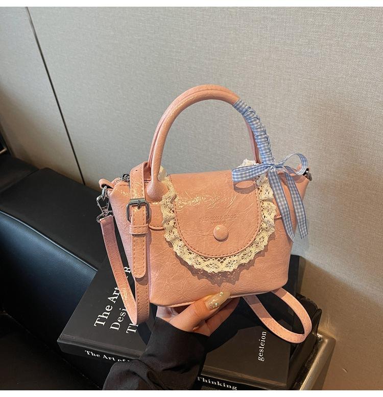 

Popular small bag women s summer new simple versatile messenger bag casual bucket bag рожевий