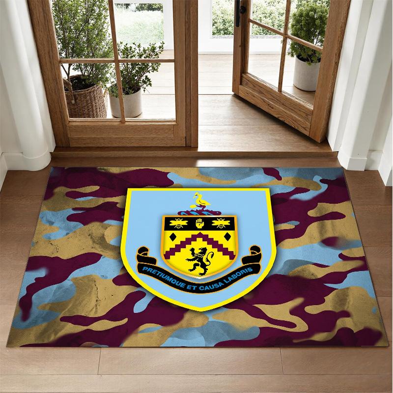 Burnley Football Design Crystal Velvet Rug Soft Decorative Mat for Bedroom Entrance