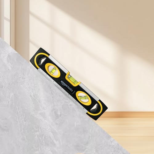 Basic Magnetic Level with Graduation, 9 Inches (23cm), Black and Yellow