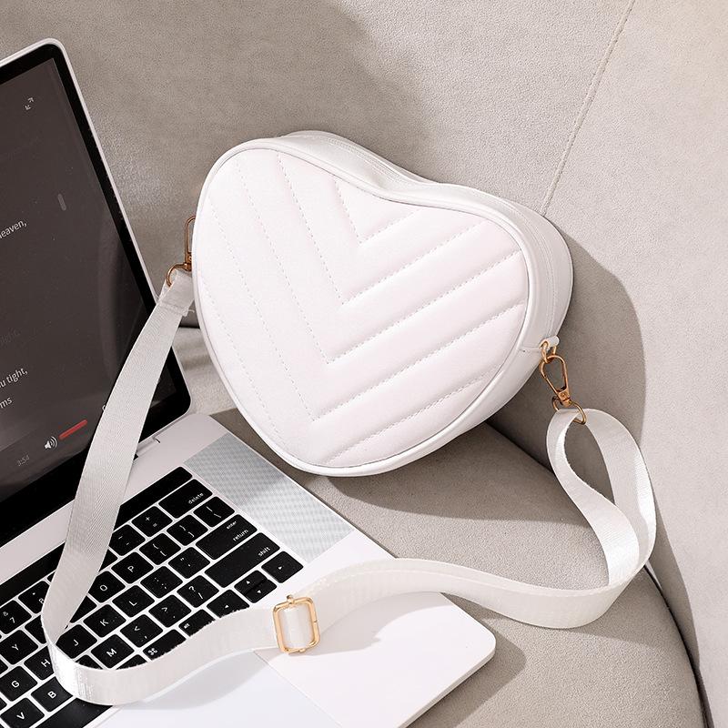 2025 sweet love messenger bag personalized shape V-embroidered shoulder women's bag mini mobile phone bag