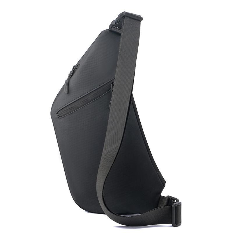 Anti-theft Chest Bag Crossbody Bag for Men Messenger Bag Sling Shoulder Bag Mobile Phone Waterproof Bagpack Travel Sports Bag